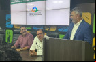 Presidente da Assembleia Legislativa do Tocantins, Amélio Cayres, durante visita à Câmara Mun. de Araguaína. 