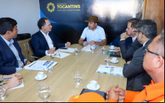 Governador Wanderlei Barbosa e representantes do Consórcio Brasil Central discutem avanços em políticas públicas para o Tocantins