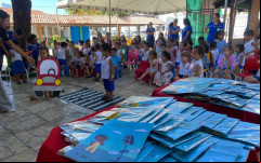 As ações educativas na Creche Mãe de Deus ocorreram no sentido de de conscientizar as crianças sobre segurança no trânsito desde a infância.