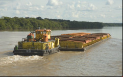 Hidrovia do rio Tocantins se estende por mais de 1.700 km, entre as cidades de Peixe (TO) e Belém (PA)