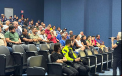 Durante o Maio Amarelo, as ações educativas recebem maior visibilidade, acompanhando a mobilização nacional, mas o trabalho de educação para o trânsito da ASTT ocorre ao longo de todo o ano