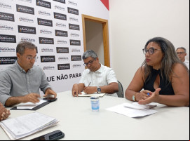 Reunião entre a direção do Sintet e o prefeito de Araguaína, Wagner Rodrigues, que resultou no fim da greve da educação com avanços para a categoria. 