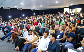 O congresso também marcou o lançamento oficial do Moodle na ESPA, um sistema virtual de aprendizagem voltado para a capacitação contínua dos profissionais da saúde